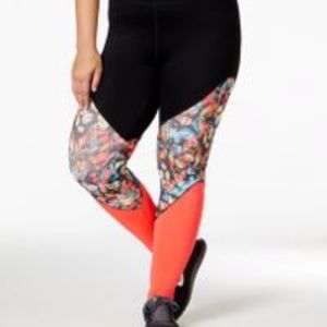 Jessica Simpson workout leggings
